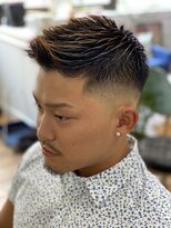 エストアール(S to R) low skin fade style