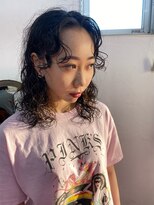 フィン(fin,)&nbsp;Ayato/美髪/ホワイトグレージュ/ネビージュ/こなれミディ/パーマ