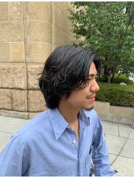 ルドローブラントオオサカ(LUDLOW BLUNT Osaka) 【LUDLOW BLUNT】ミディアムロング ロン毛 毛先ニュアンスパーマ