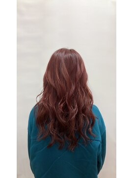 ヘア プロデュース アイモ(Hair Produce Aimo) ふんわりカールのピンクハイレイヤー☆