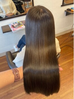 フリーダムクルール 総社駅前店(freedom couleur)の写真/最新の流行スタイルをプチプライスで叶える☆丁寧な施術・接客も◎《髪質改善水素TR＆カットカラー¥12000》