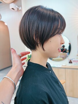 シビバイレボ(CIBI by revo) 地毛風カラー/ナチュラルレイヤーカット/ショートボブ[船橋]