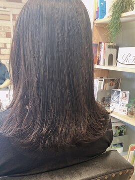 ロータス ヘアデザイン(LOTUS hair design.) アッシュ系セミディ