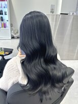 アルドーレフィエロ シンサイバシ(Ardore fiero shinsaibashi) アッシュブラック/レイヤーロング/パープルブラック【小山田繭】