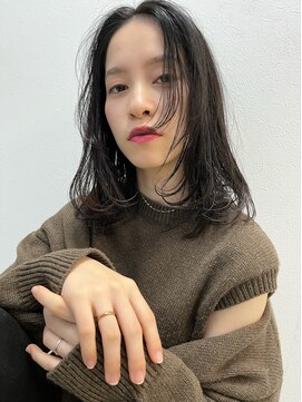 ムード マグ レーベル 南松本(MOOD Mag Label) 大人可愛い艶髪カラーくすみベージュくびれウルフロングレイヤー