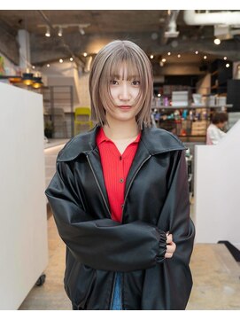 マーケット(MARKET) ベージュカラー ハイトーン ボブ