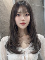 オリンテ バイ レシッド 表参道(orente by rcid)&nbsp;韓国似合わせカットフェミニンロング×美髪ミルクティーベージュ