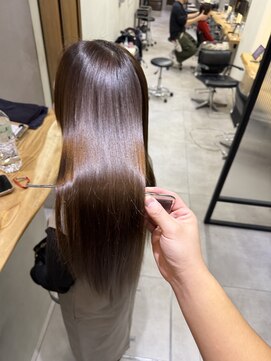 フェリア 松山(Feria) 【Feria松山】白石の美髪矯正☆