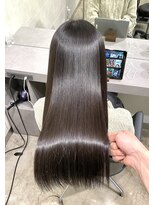 キュア 表参道(CURE)&nbsp;黒髪#グレージュカラー#ココアベージュ#ヘルシーロング#表参道 