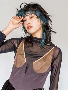 ラッドルーム(LAD ROOM.) ウルフパーマ/レイヤーカット/ウルフカット/くるくるパーマ