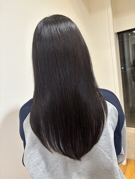 ヘアースタジオ ゼン カロン(Hair studio Zen kalon) ダークアッシュ/セミロングレイヤー/髪質改善/20代30代40代