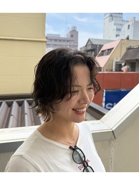 ルア モアナ バイ ヘッドライト 小田原2号店(Lua Moana by HEADLIGHT) 外国人風パーマ