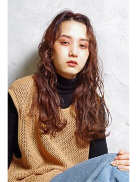 スピガ(SPIGA) パーマ風ロング