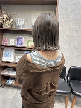 デイジー(Daisy) ボブ/透け感カラー/グレージュ/ブリーチ無し