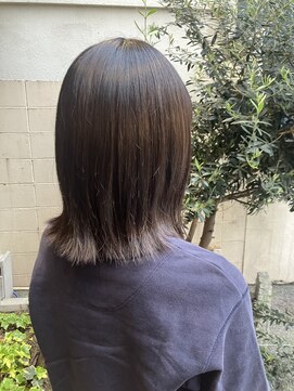 ココカラヘアー ニコ(cococara hair nico) ナチュラルトーン/暗髪/艶髪/切りっぱなし/ボブ