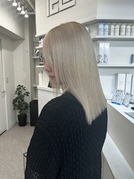 ペレ 渋谷(PELE) デザインカラー/レイヤーカット/ウェットヘア/オリーブベージュ