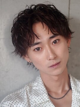 ライラ(Lyla) ミニウルフコンマバングショート