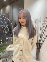 ウタリ(utari) 透明感爆誕ラベンダー【難波 桜川/ケアブリーチ】