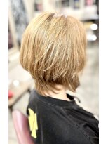 サーティエイト(38) やわらかマッシュ ウルフボブ ハイトーン マットグレージュ/元町