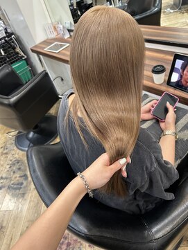 ミラ(MIRA) ブリーチカラー／ミルクティーベージュ／ヘーゼルベージュカラー