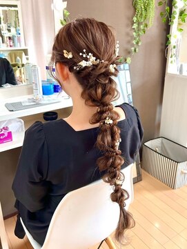 ジェミータ 横浜 ゆるふわ編みおろし【横浜/ヘアセット/着付け/ヘアメイク】