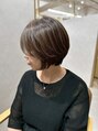 スラッシュ ホワイト(SLASH white) 白髪ぼかしハイライトで「伸びても気にならない髪」へ