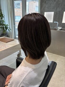 シェリ(Cheri) ダークパープル/ナチュラルショート/夏のヘアアレンジ/横浜