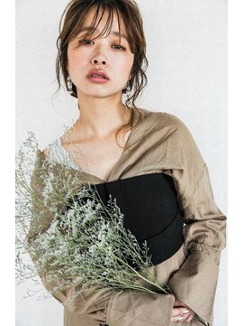 レス 伏見(LESS) 『LESS』ゆる編み込みアレンジ