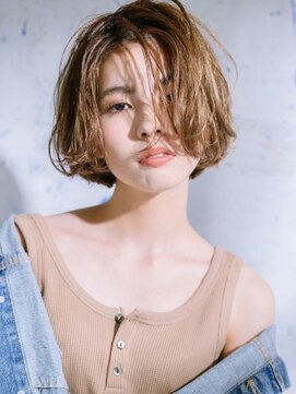 ネオリーブ チロル 横浜西口店(Neolive CiroL.) ウォームベージュカラー