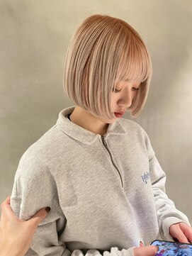 アオイ(aoi.) ミニボブ　× roots color