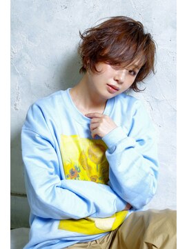 クシュ 所沢西口プロぺ通り(kusyu... ) ペールベージュセクションカラーグラデーションカラー外ハネボブ