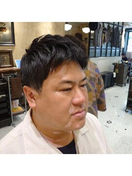 ルドローブラントオオサカ(LUDLOW BLUNT Osaka) 【LUDLOW BLUNT】ナチュラル 40代50代60代ショートヘア