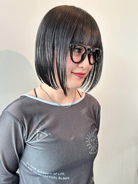 カシェル(cashel) 切りっぱなしボブ　暗髪ボブ