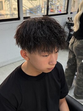 サン 大阪梅田(SUNC) 【ツイストスパイラル】【メンズパーマ】【ツイスパ】