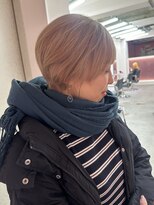 ダズリングディア(Dazzling Deer)&nbsp;ミルクティベージュ／ハイトーン／ショート／ストレート／学割