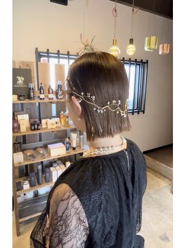 タイトなボブヘアセット