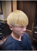 マッシュ　ブリーチ　金髪　メンズカット新潟　バーバーショップ