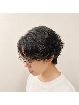 サザエ(SAZAE) ボーイッシュなハンサムショートスタイル