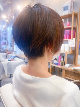 グラッシー センター北店(GLASSI) 大人かわいい★コンパクトショート★アッシュカラー★髪質改善