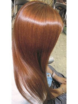 ヘアサロン エフ(HAIR SALON 1/F) トーンアップ。#サラつや＃ストレート。香草カラー。