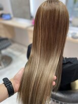 吉田美粧院 ハイライトミルクティーカラー