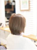 ブリーチなしで赤味を消すハイトーンアッシュグレーカラー