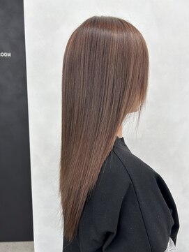 ヌードルバイコア(noodle by CoRe.gn) 白髪ぼかしハイライト