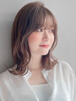 リヤン 表参道(lyann)&nbsp;うる艶髪ウェーブミディアムフェミニンロングメルティカラー