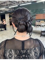 ソピ バイ インビテーション(sopi by invitation)&nbsp;結婚式二次会ヘアアレンジ カチモリヘア 韓国アレンジ