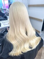 トゥーレ(Tule)&nbsp;ブロンドカラー/抜きっぱなしカラー/ハイトーンカラー