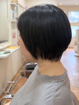 アウラ(AULA) 【22.ショートカット×白髪染め】縮毛矯正/小学生/キッズカット