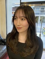 リタ(LITA)&nbsp;【LITA】レイヤー 顔周りカット 小畑