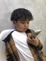 ヘアーメイクチック(HAIR MAKE CHiC) キッズツイストスパイラルパーマ