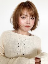 ファナ(fha-na)&nbsp;大人可愛い　ふんわり外ハネボブ　ミディアムレイヤー
